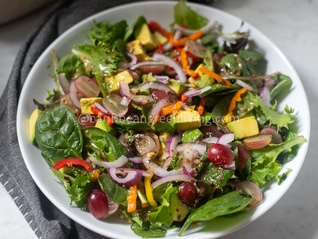 Grape Salad with Mixed Greens and Avocado