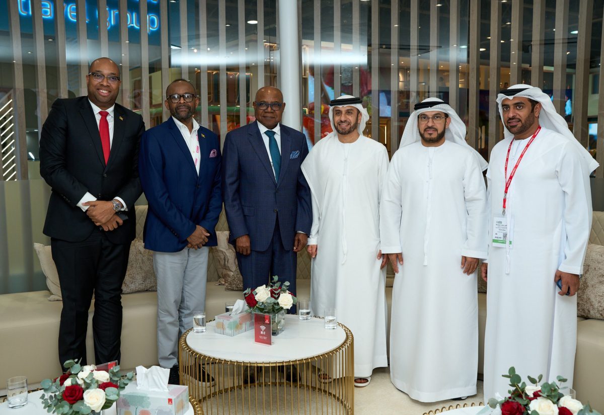 Jamaica eyes enhanced connectivity with Emirates Airline