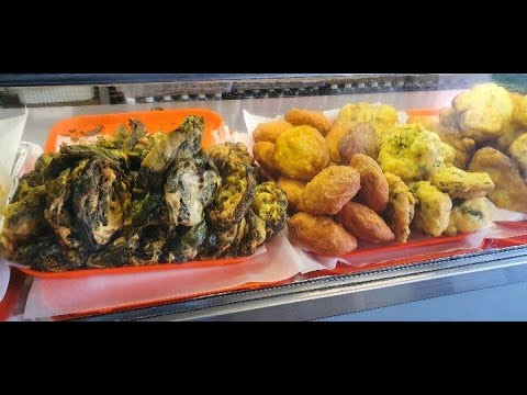 ACR Hot Roti & Doubles #Gallivanting | CaribbeanPot.com