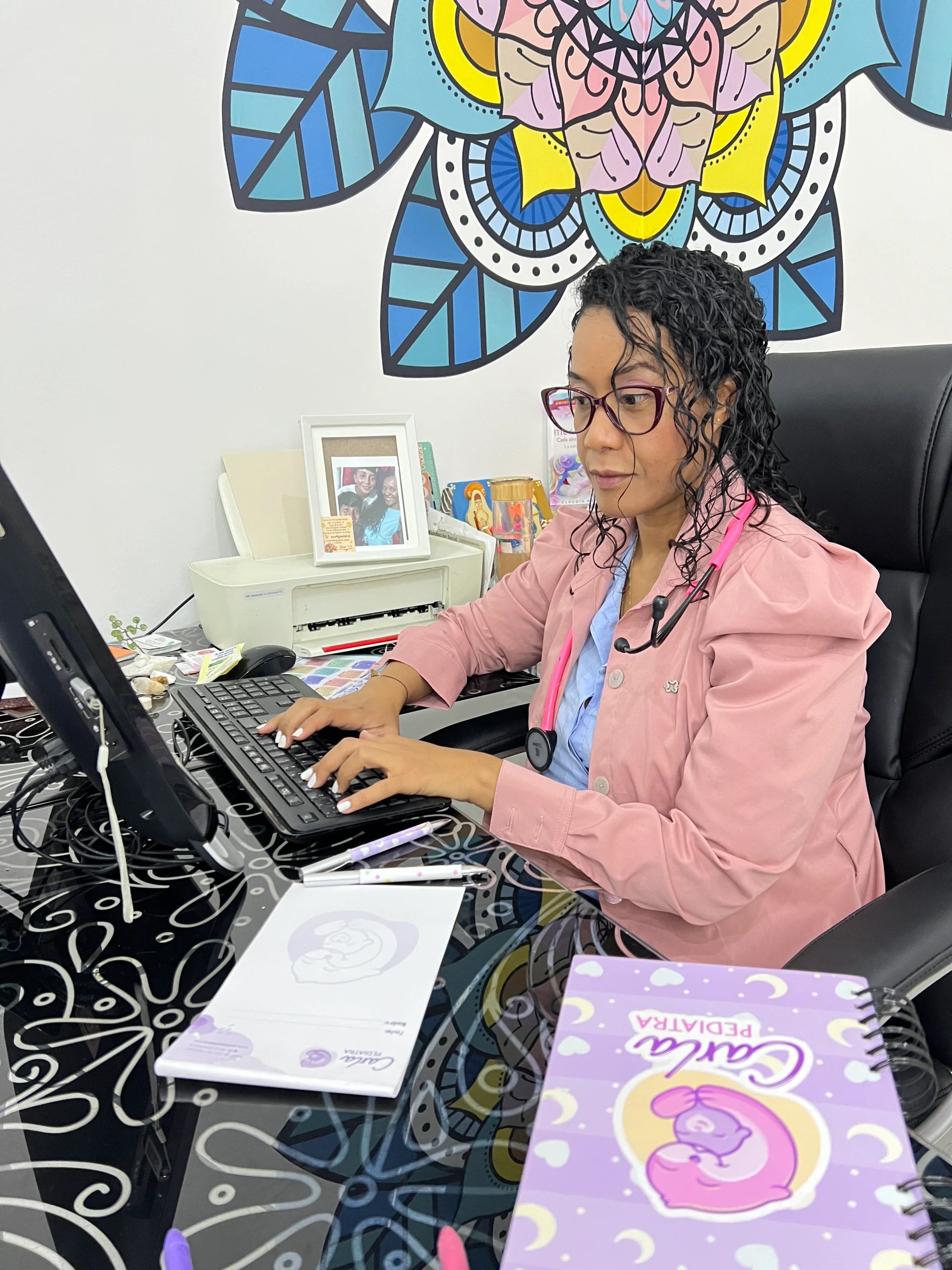 dra. carla del valle cardenas pediatra en pereira