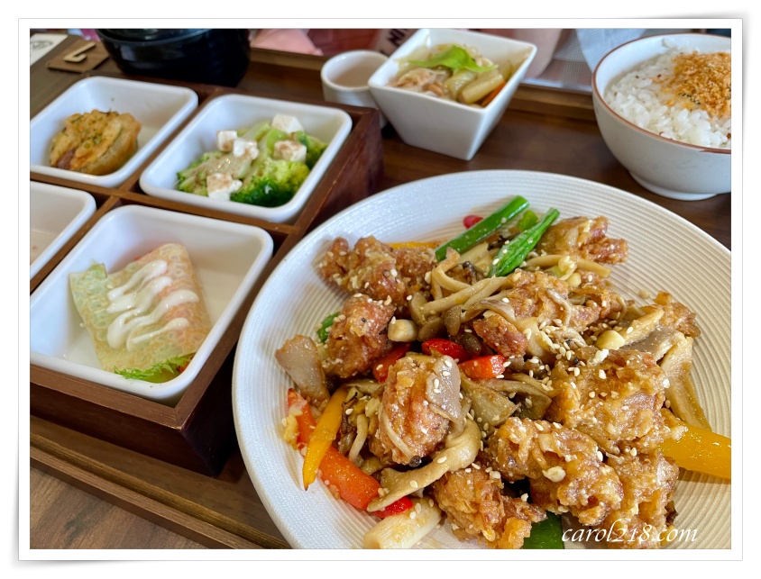 [台中大里]小日子貳號店～份量充足、選擇性多，好吃有誠意的定食/簡餐店