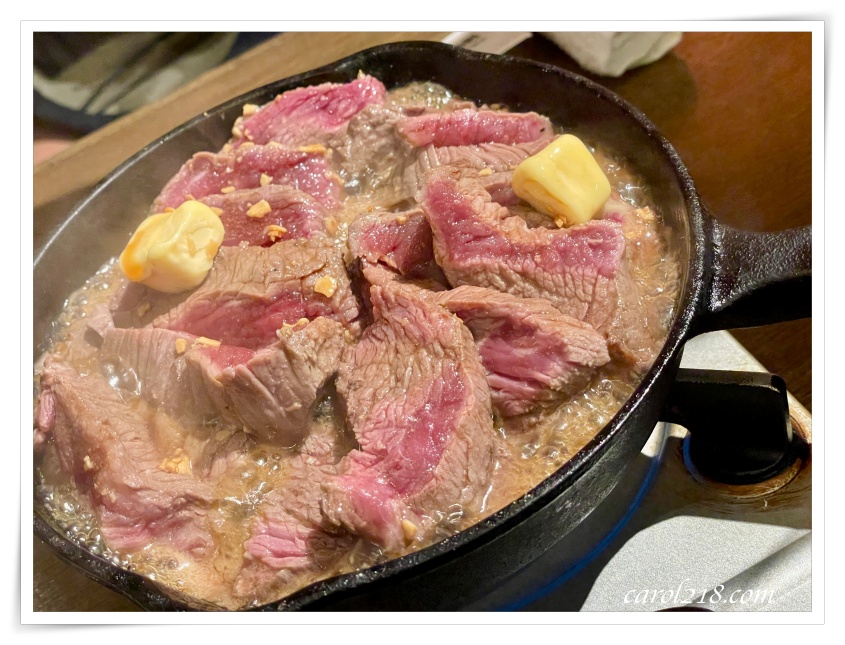 網站近期文章：[那霸旭橋站]団欒酒場赤蜻蜓izakaya akatonbo～近電車站的好吃居酒屋，鐵板牛肉必點