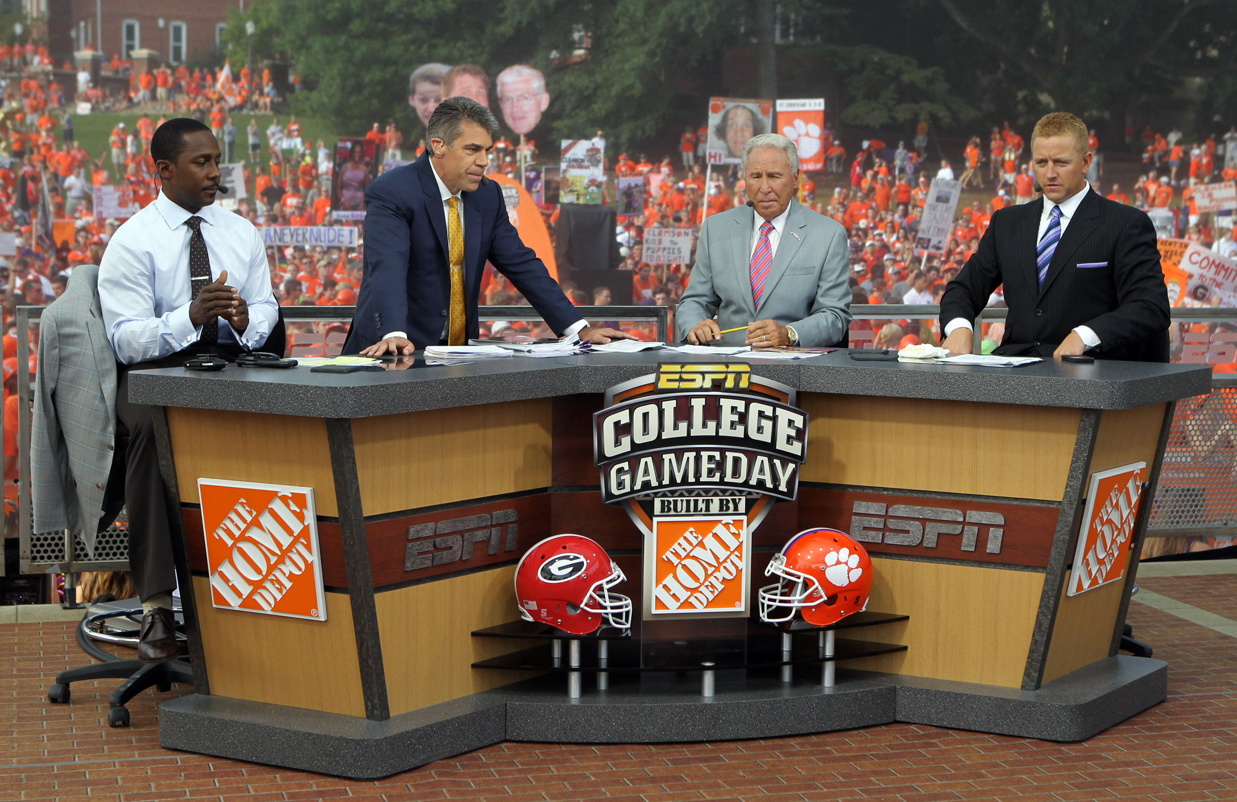 College GameDay Is Coming To Charlotte Carolina Blitz College Gameday 