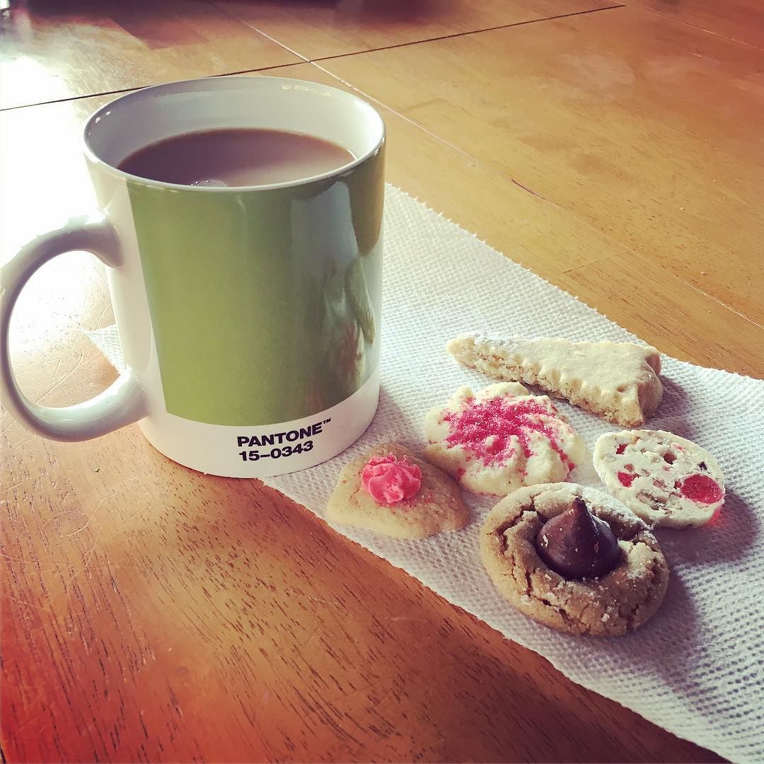 Breakfast of champions, with my new Pantone mug. Thanks, Automattic!