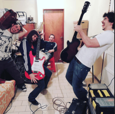 Guillermo ensayando