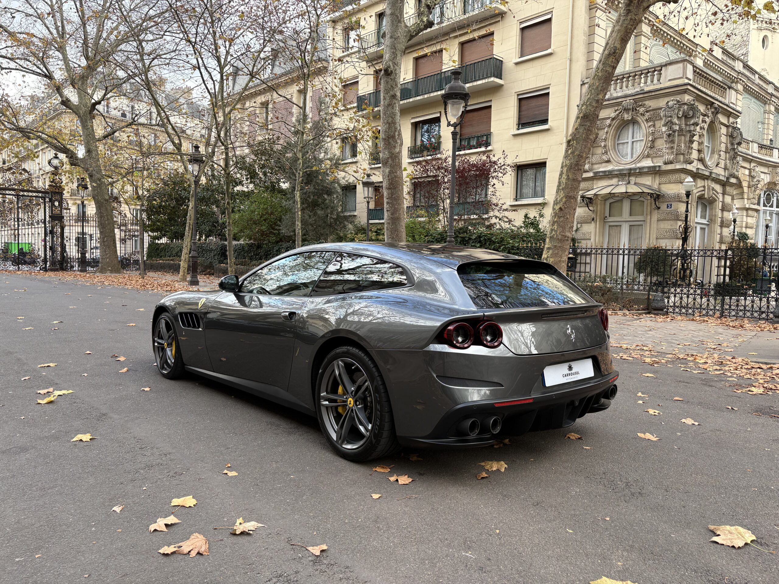 ferrari gtc4 lusso v12