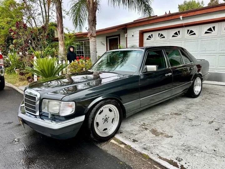 Cartek Mobile Detailing providing complete detailing on a car in San Diego, showing a showroom-ready finish in a sunny setting.