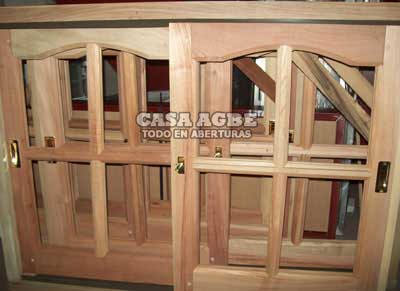 Ventana De Cedro Vidrio Repartido 150x150 Ventana De Madera