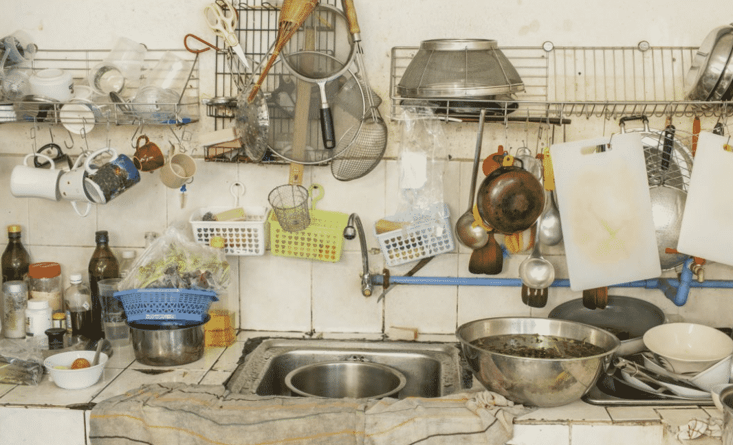 How To Declutter The Kitchen