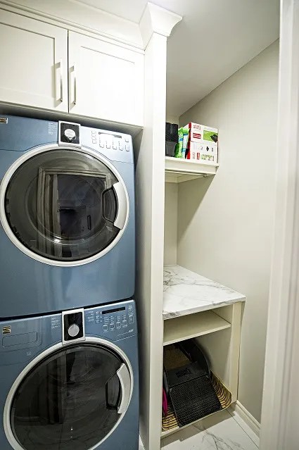 Bedford Condo Laundry Room & Foyer Remodel!