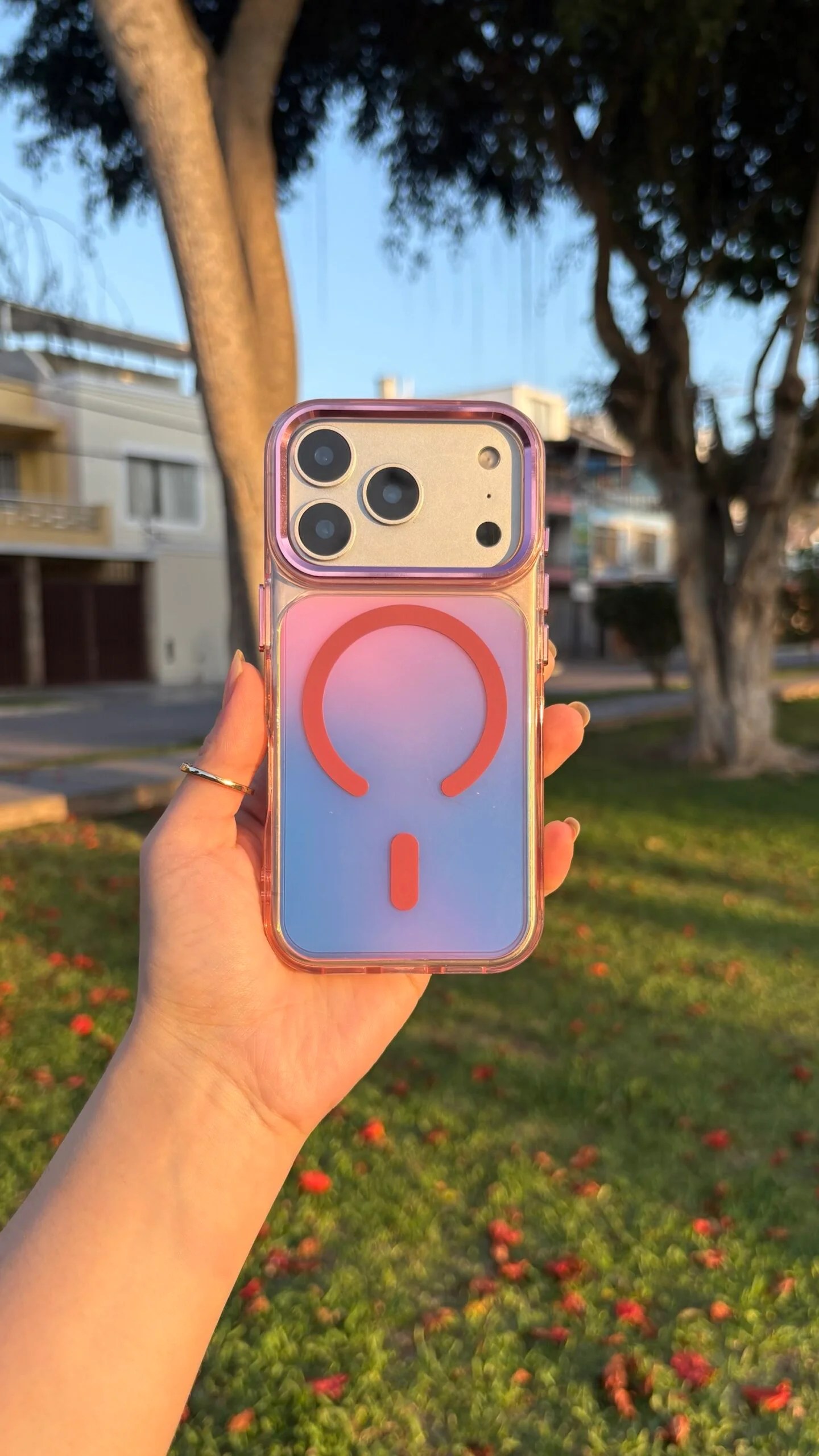 Case iPhone Antishock MagSafe Tornasol Pink
