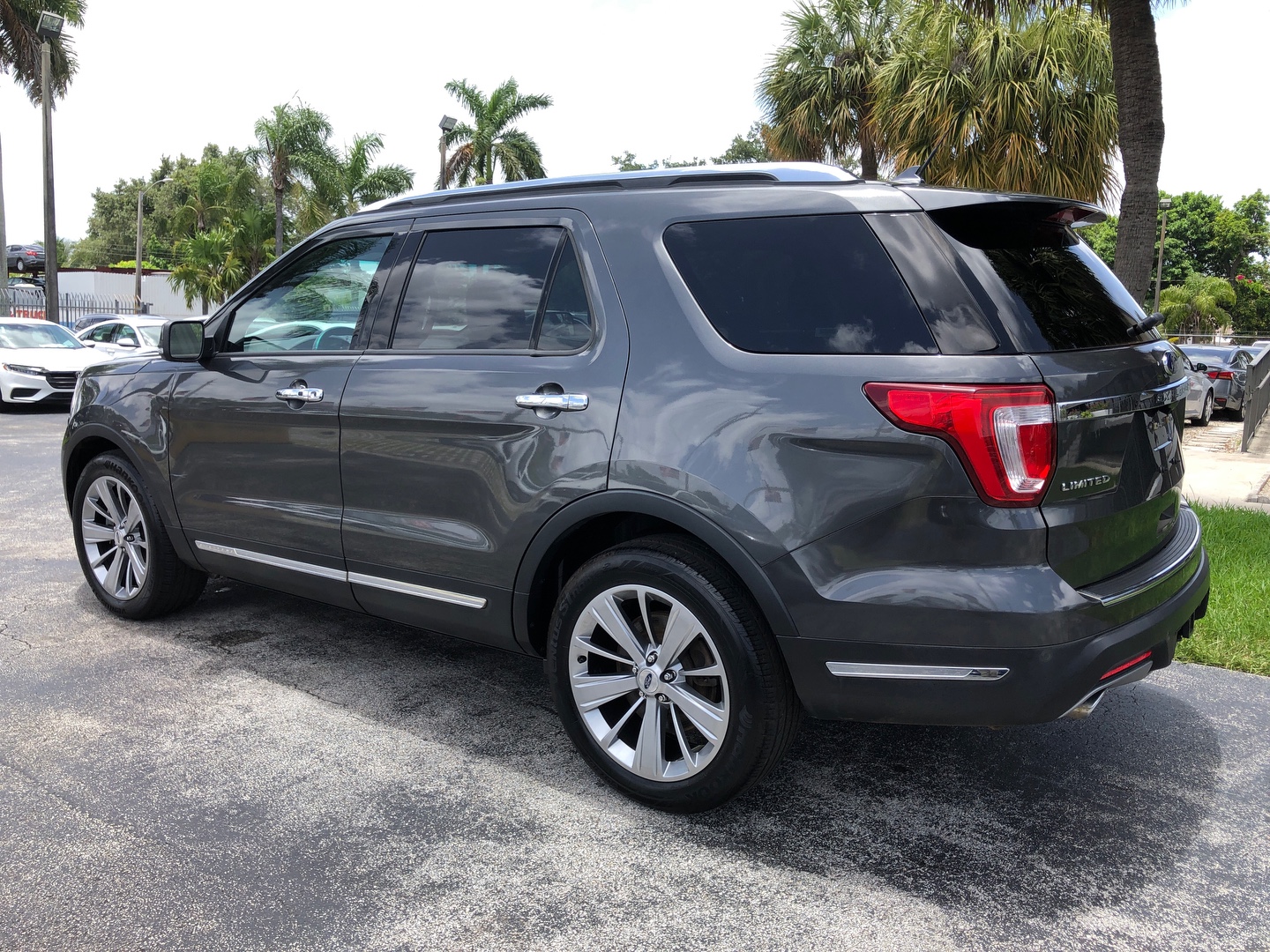 2019 ford explorer