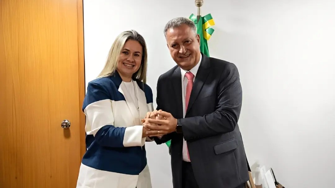 Mara Rios e Rui Costa 05122025