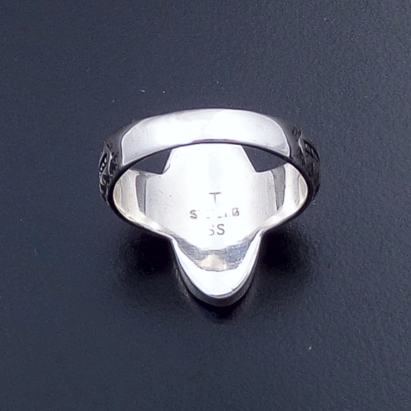 45181 Supersmith / David Rosales Oval Red Moon Inlay & Sterling