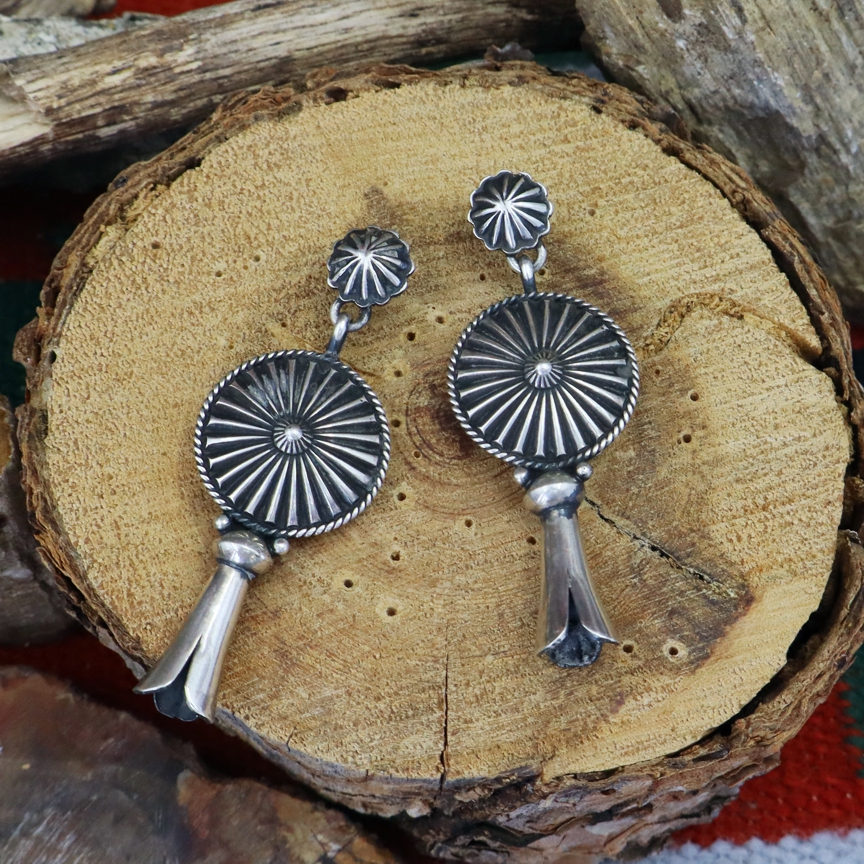 52346 Navajo/Derrick Gordon Burnished Sterling Silver Concho