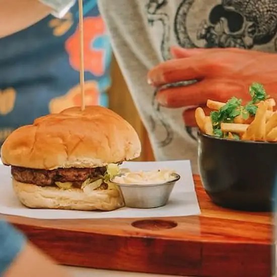 Extra-Surf-Cafe-Plett-Plettenberg-Restaurant