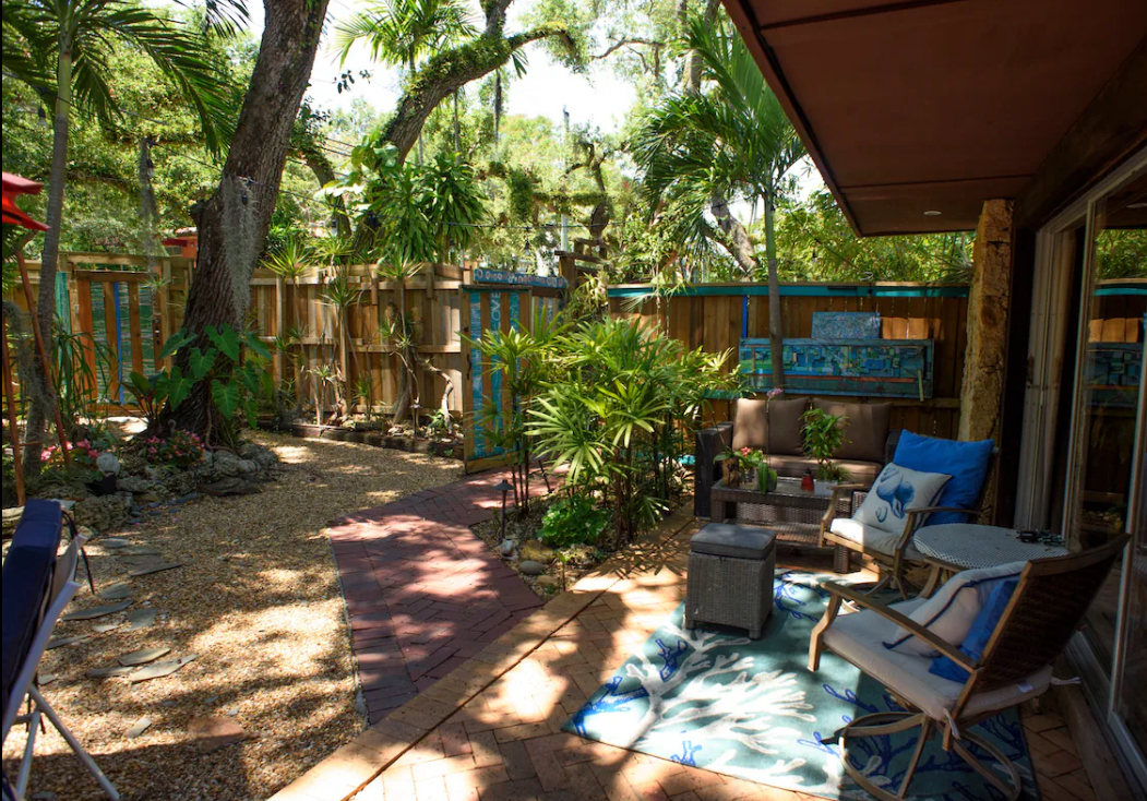 Coconut Grove 2 Bungalows