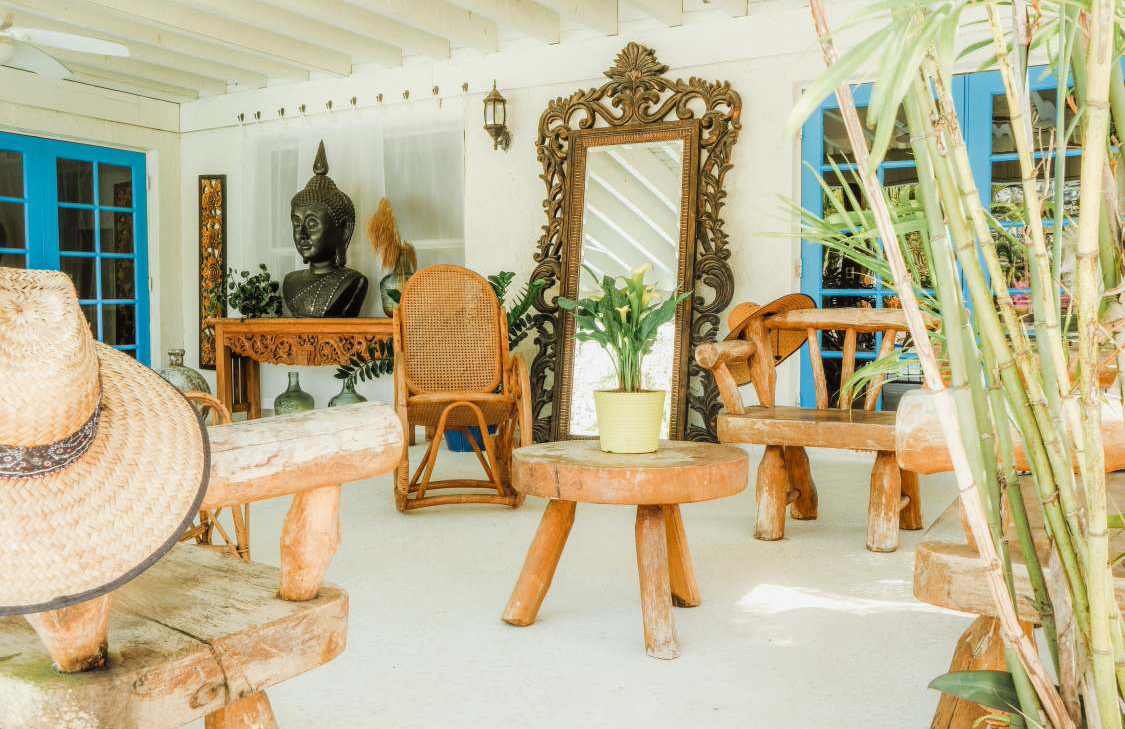 Huge Land Lagoon Cottage