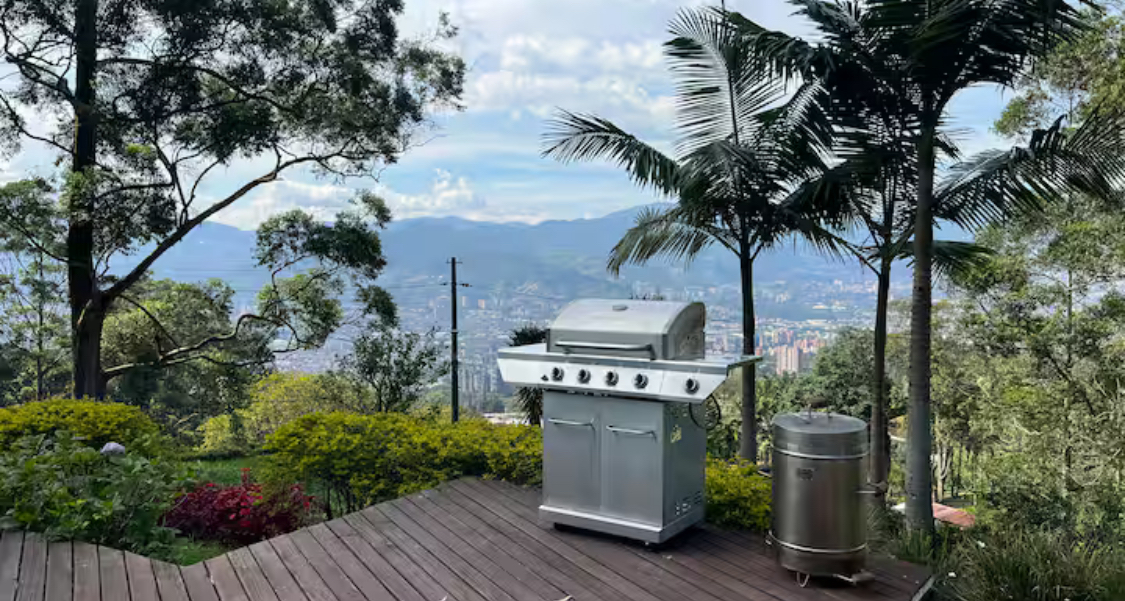 Medellín City View Home