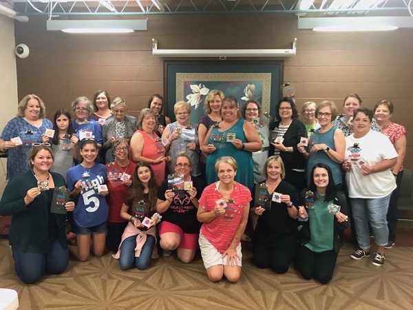 Group photo of students in craft class