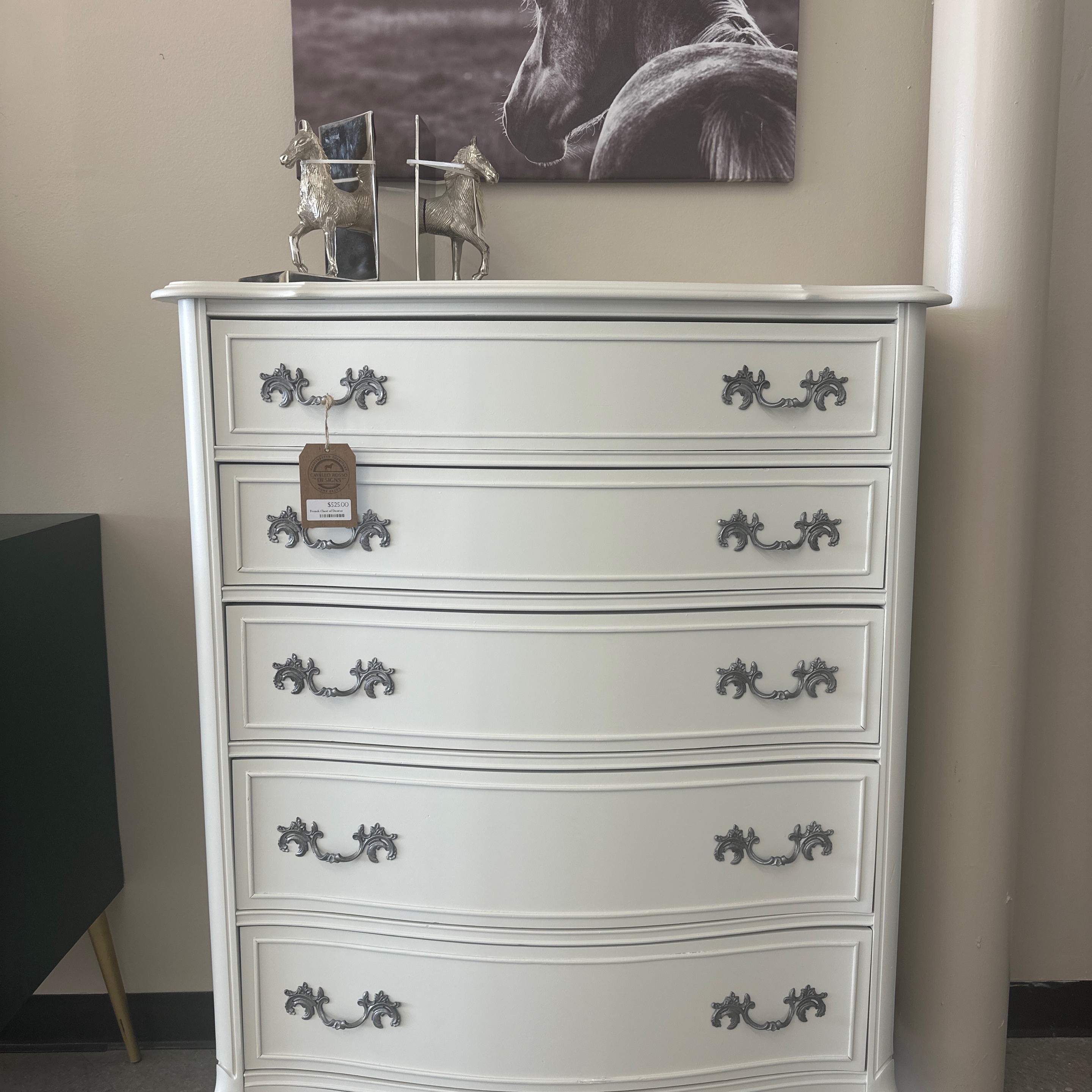 French Chest of Drawer - Image 1