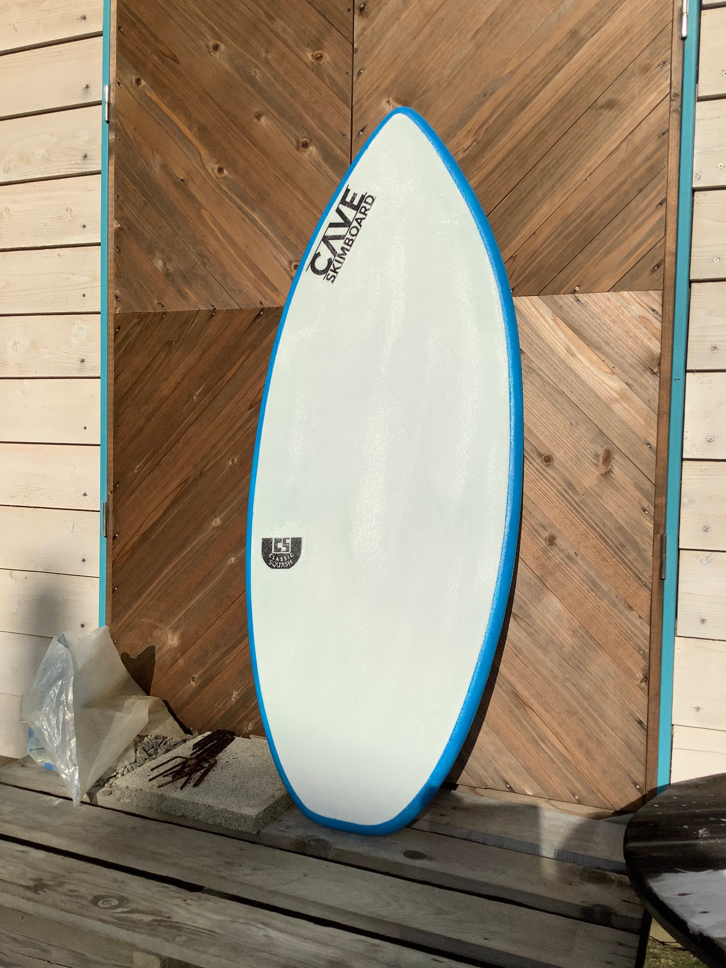 CONCEPT - CAVESKIMBOARD