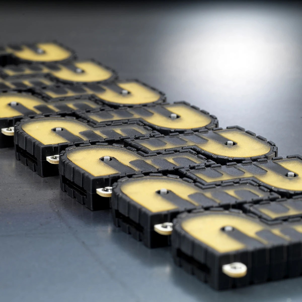 overmoled electronics from Cavist