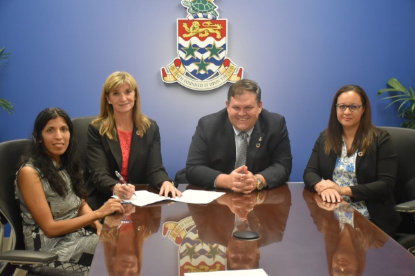 Homeowners to get free energy efficiency upgrades - Cayman Islands Headline News - Vimarsana News