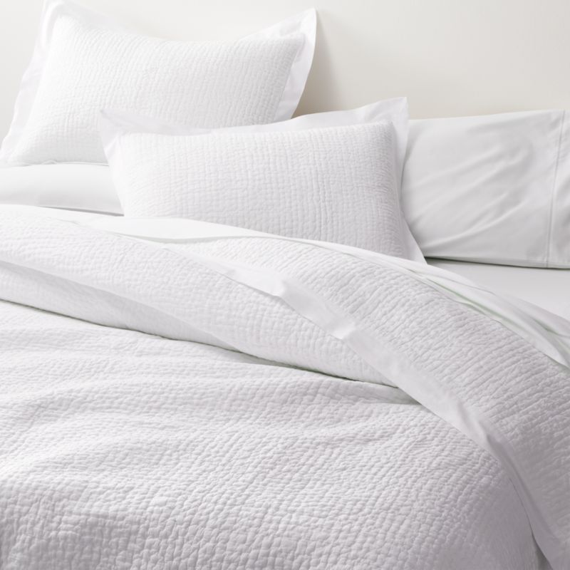 Find designer cal king & king size quilts & blankets up to 70% off and get free shipping on orders over $100. celeste white solid quilt king reviews crate and barrel