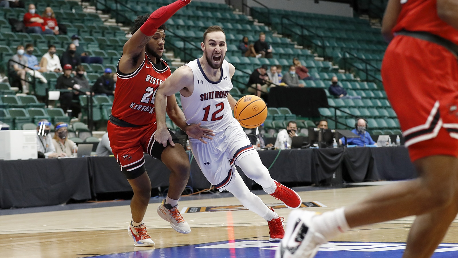 Tommy Kuhse; Saint Mary's basketball