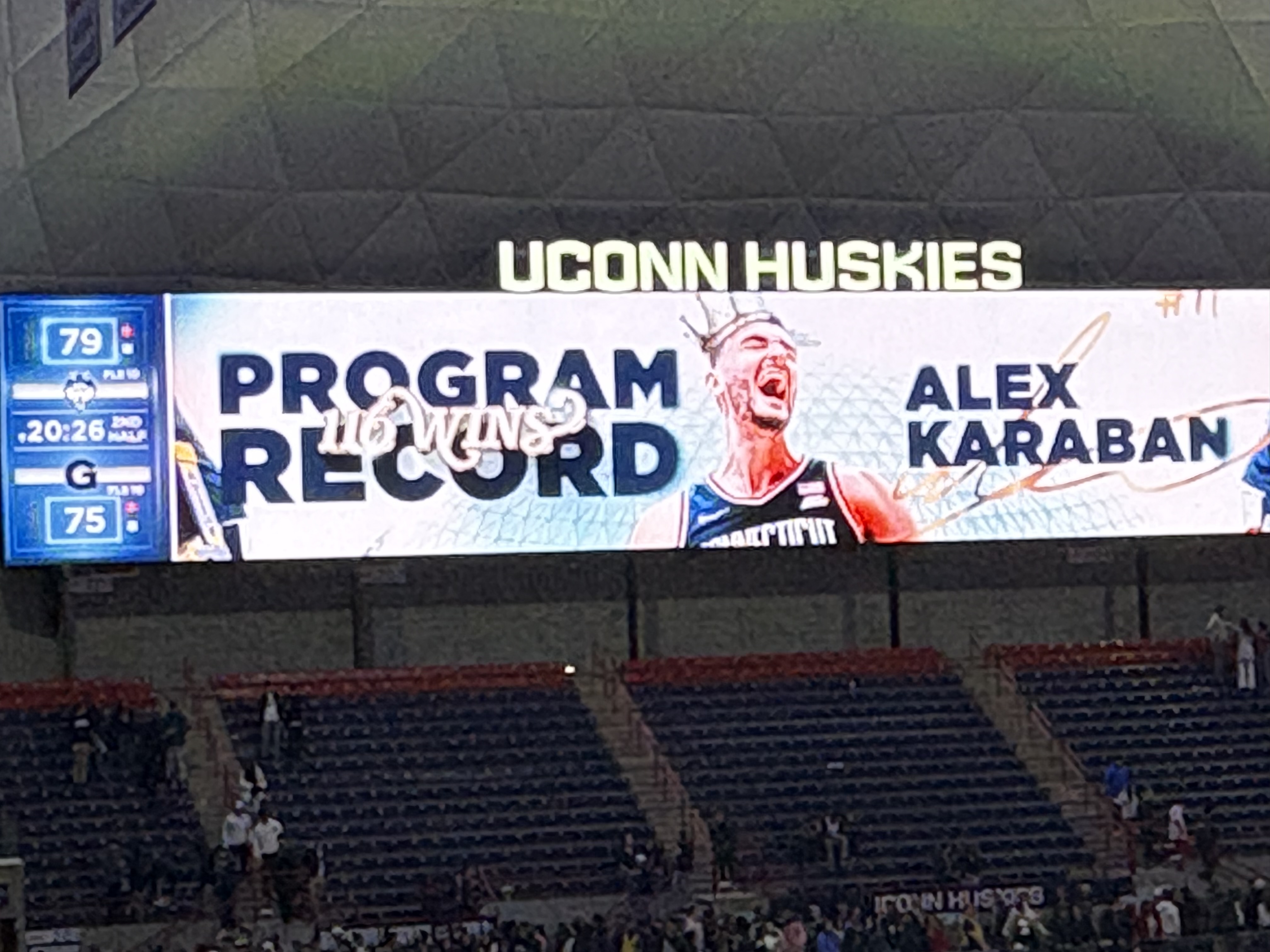 UConn Basketball Survives Against Georgetown 79-75