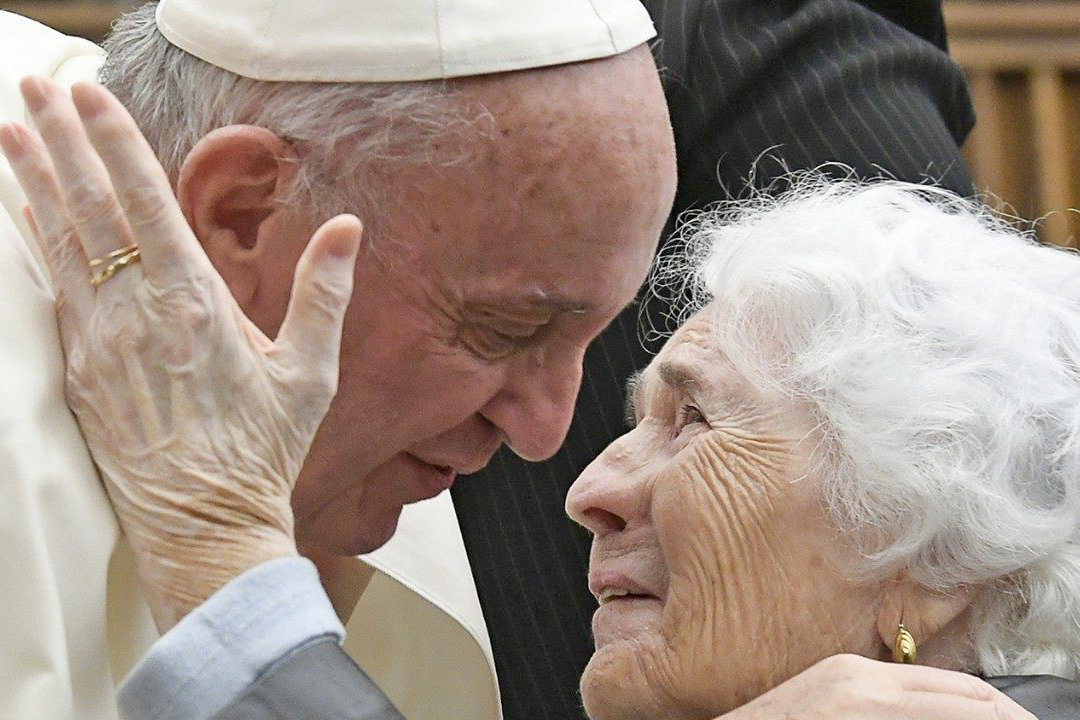 He sent a letter to president. Pope Francis Proclaims World Day For Grandparents And The Elderly Cbcpnews