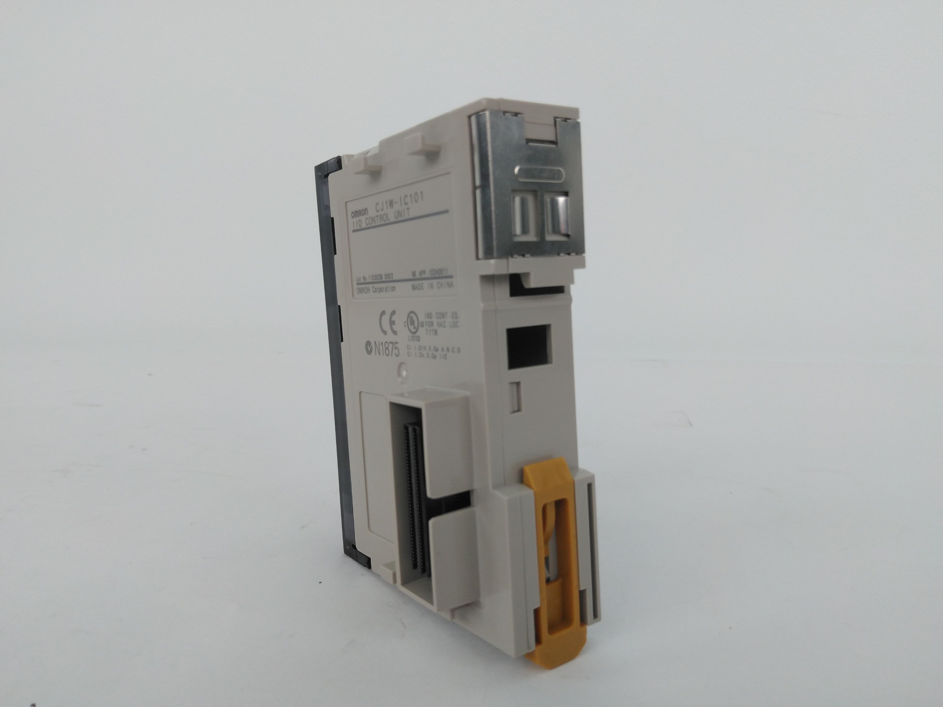 Omron CJ1W-IC101 I/O Control Unit