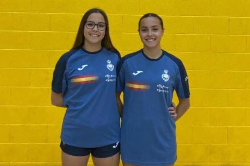 Ana y Sofía Jaime con la selección española infantil