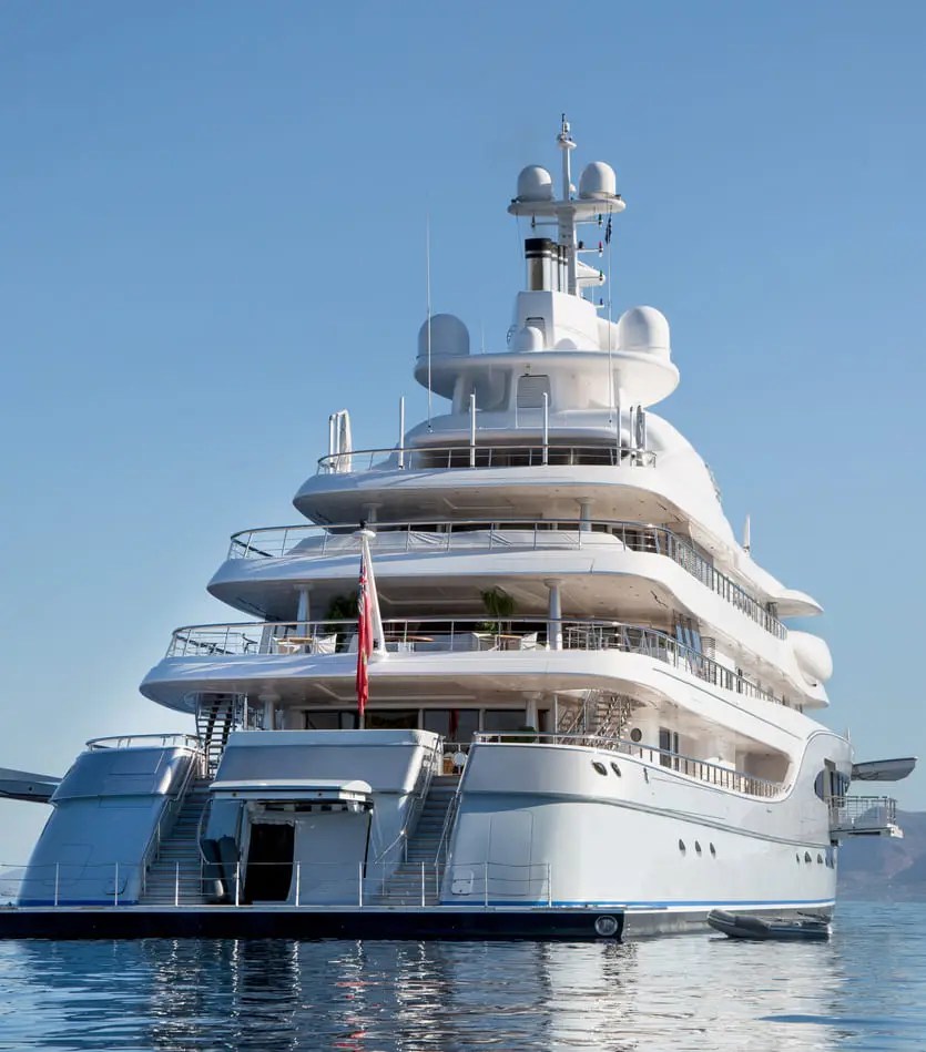 Superyacht lifestyle by CBS Yachts