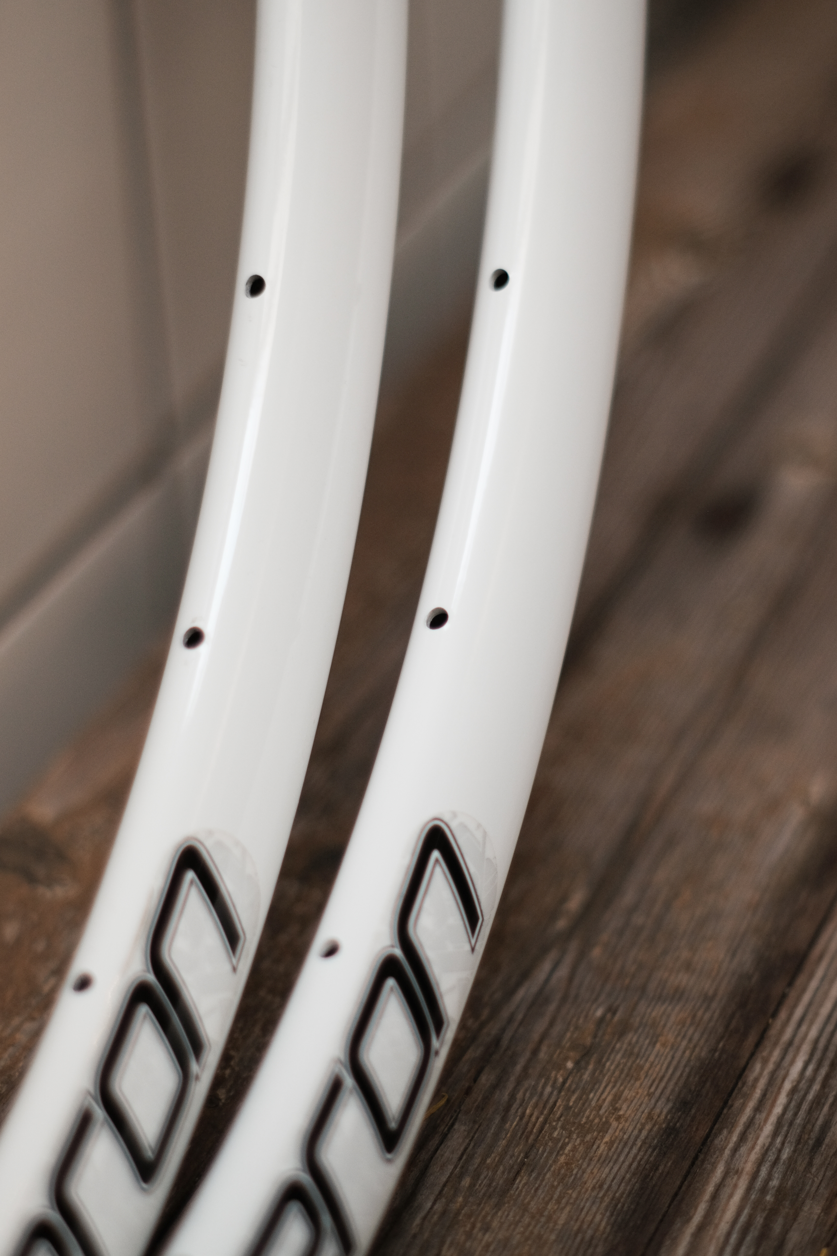 発掘情報】VELOCITY Aileron 700c White Color | CULTURE CLUB