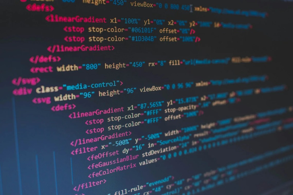 Tester working through qa engineer interview questions and a defect report