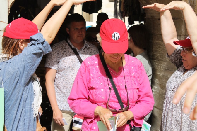 Station 5: Checkpoints and bureaucratic harassment adversely affect the mental health and daily life of Palestinians (and Israelis).