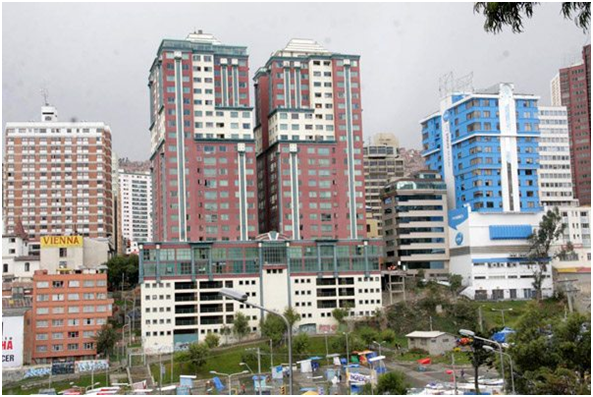 Las próximas horas son cruciales para futuro del edificio El Alcázar