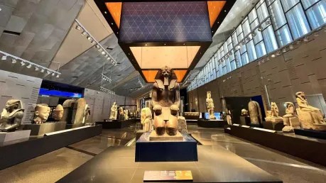 مصر تبهر العالم في افتتاح المتحف الكبير.. والعليمي: إنجاز استثنائي للأمة العربية