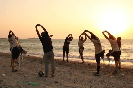 بإرادة تتحدى الإعاقة.. منتخب اليمن لذوي البتر يبدأ حلم المونديال