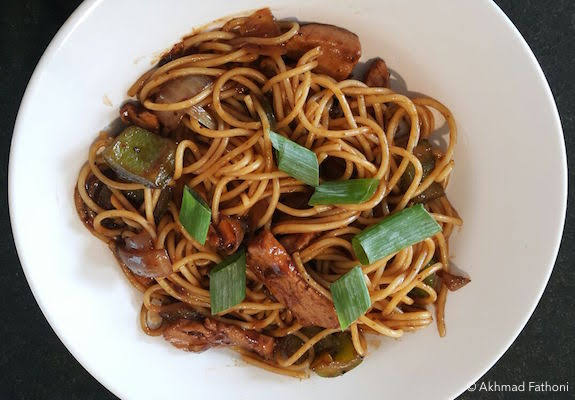 Bosan dengan saus bolognese? 5 pilihan bumbu spaghetti ini bisa d