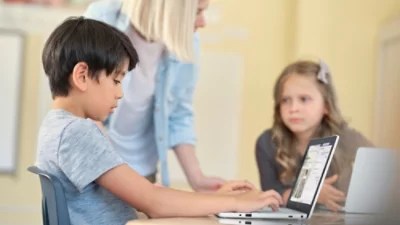 Digital Learning Tools Microsoft Education - Download Incredible Space Illustration | 4K