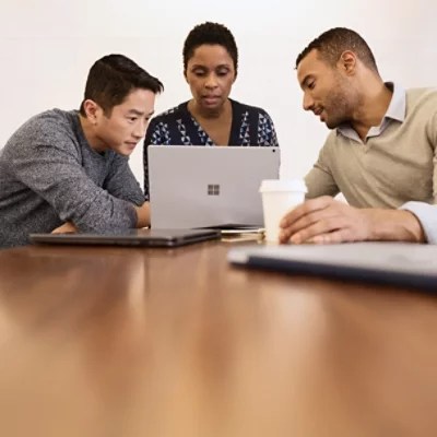 Principles For Ai Generated Content Microsoft For Developers - Elegant Light Wallpaper - 4K