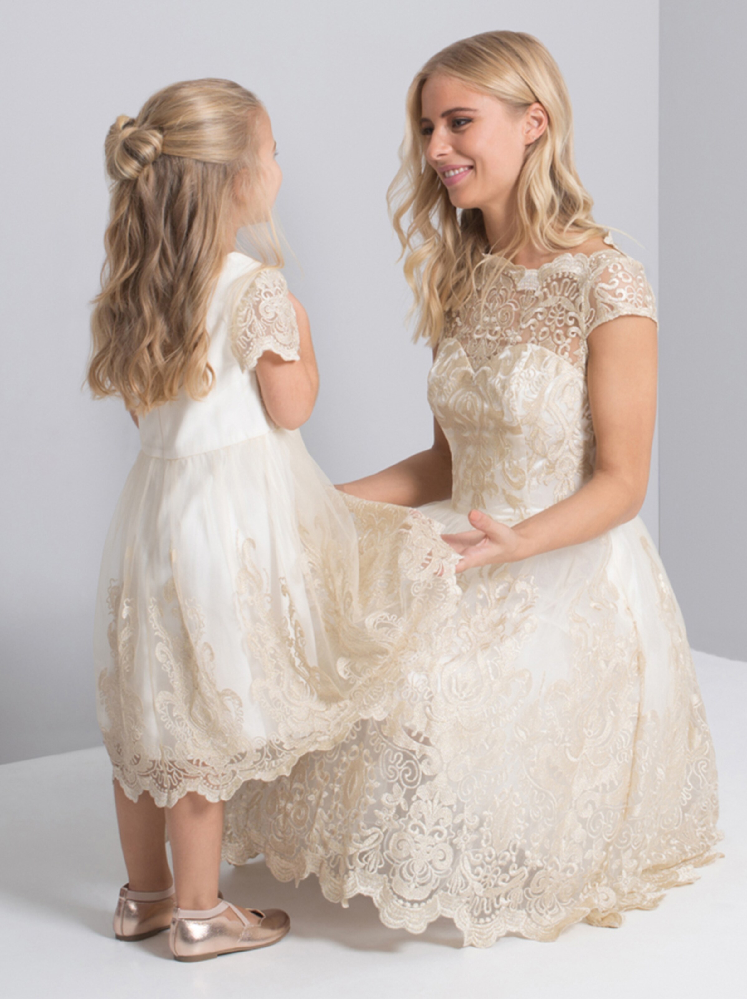 Chi Chi London Kleid Kinder 3529a3