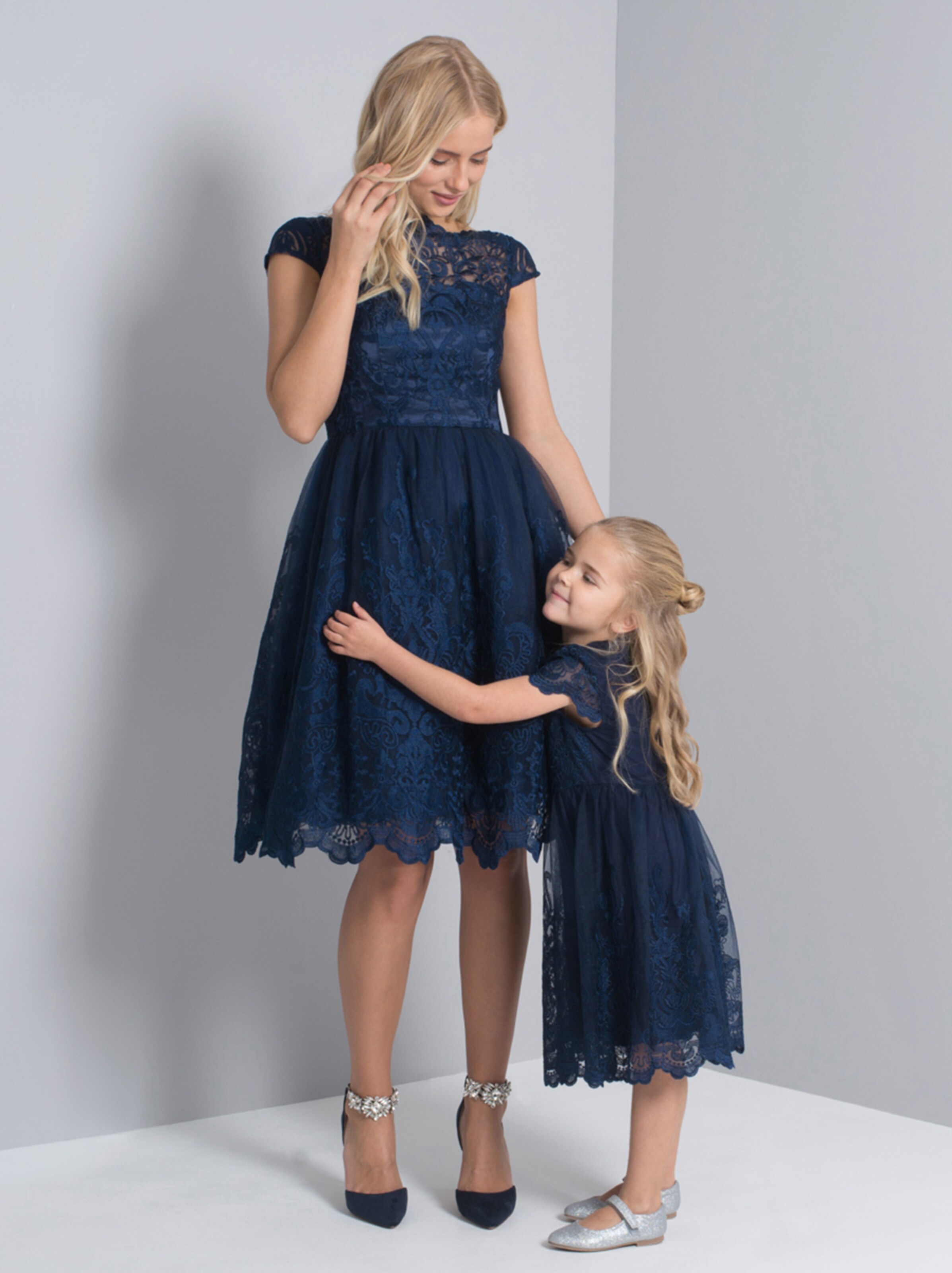 Chi Chi London Kleid Kinder 38b1c1