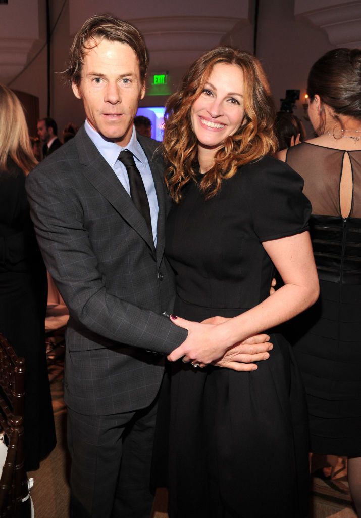 Danny Moder and Julia Roberts at the 3rd annual Sean Penn & Friends HELP HAITI HOME Gala benefiting J/P HRO presented by Giorgio Armani in Beverly Hills, California, on January 11, 2014. | Source: Getty Images