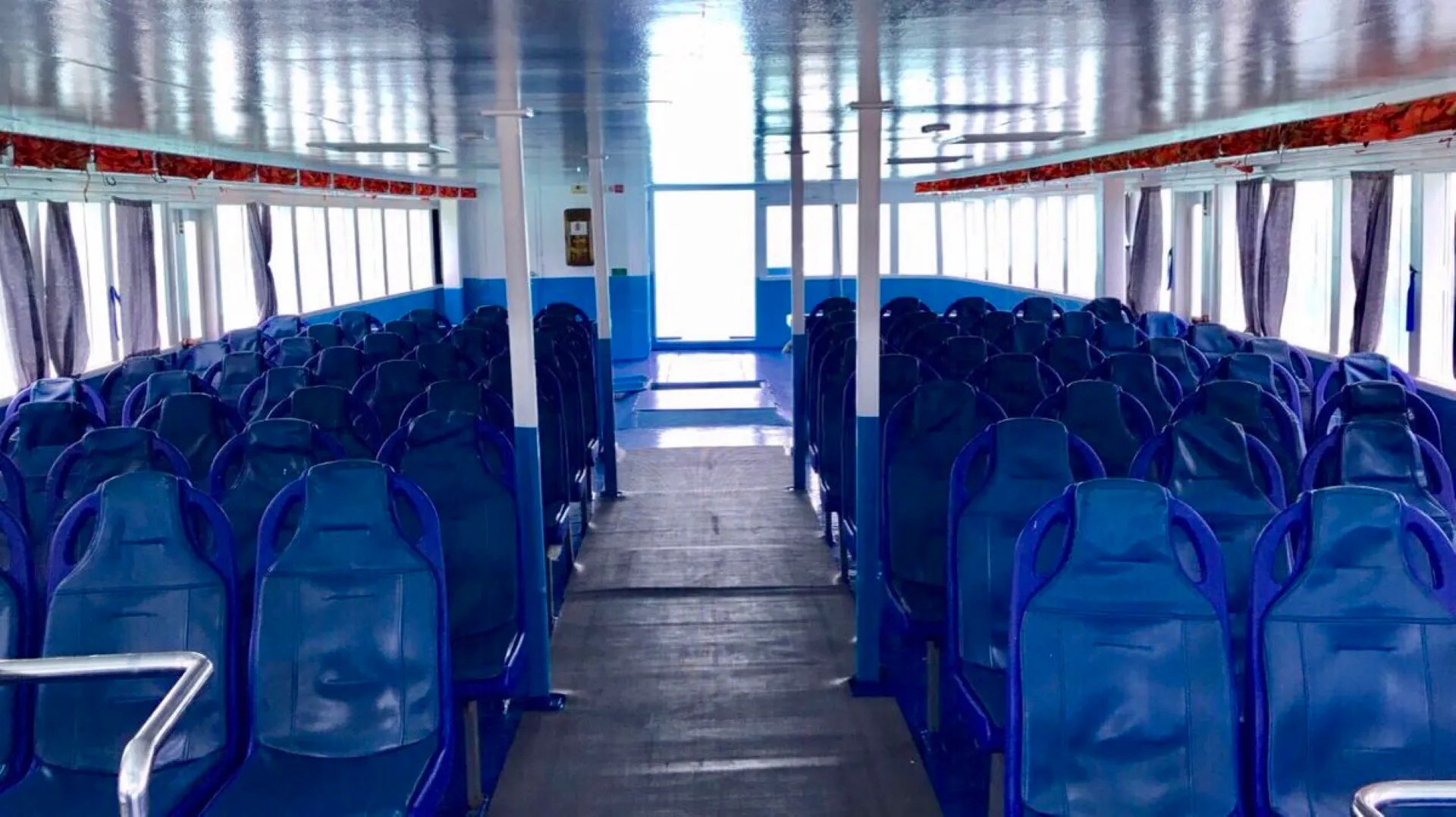 Marshall Islands Mtcc - Download Professional Gradient Image | 8K