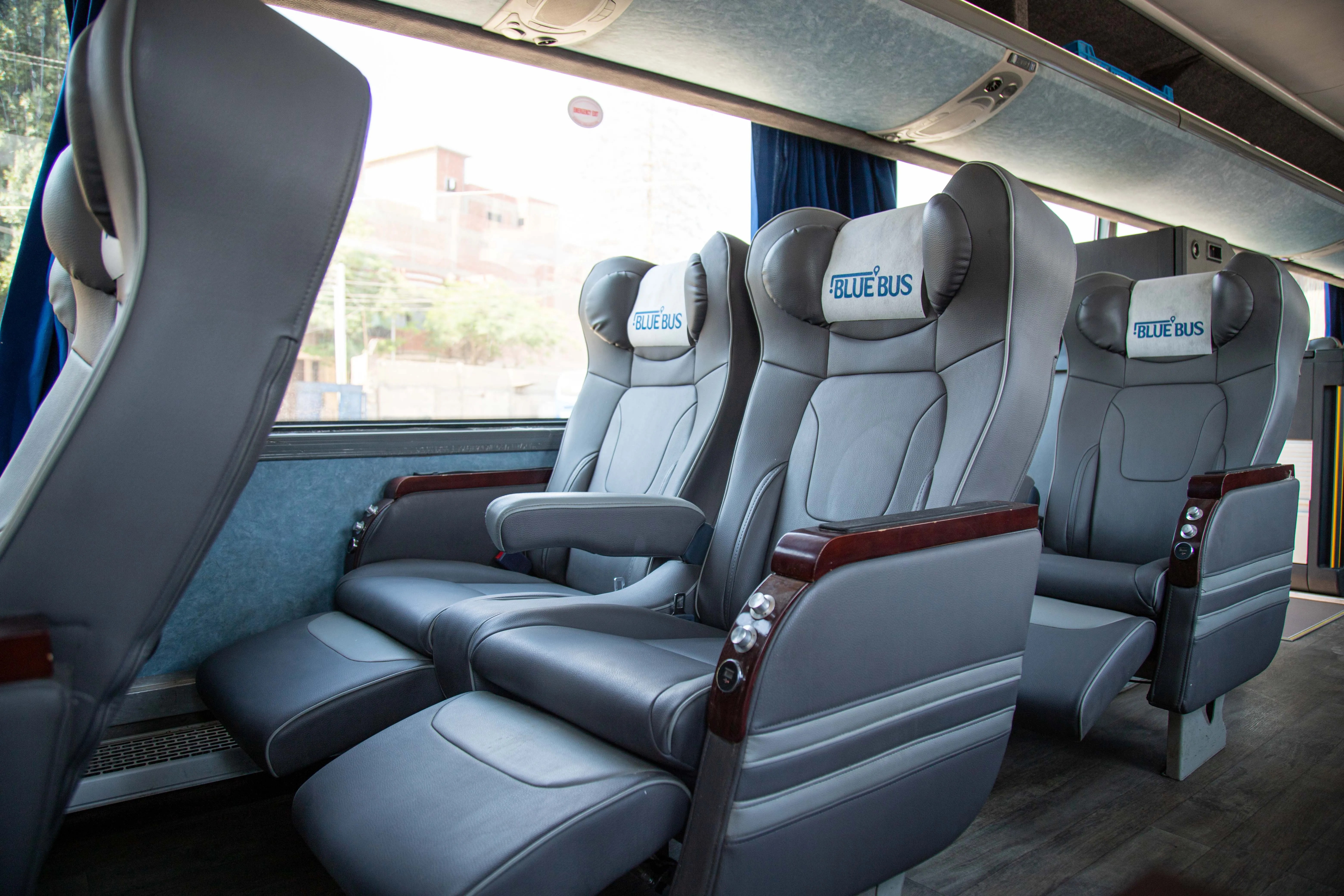 Thy Bus Bleux - Nature Photos - Incredible Ultra HD Collection