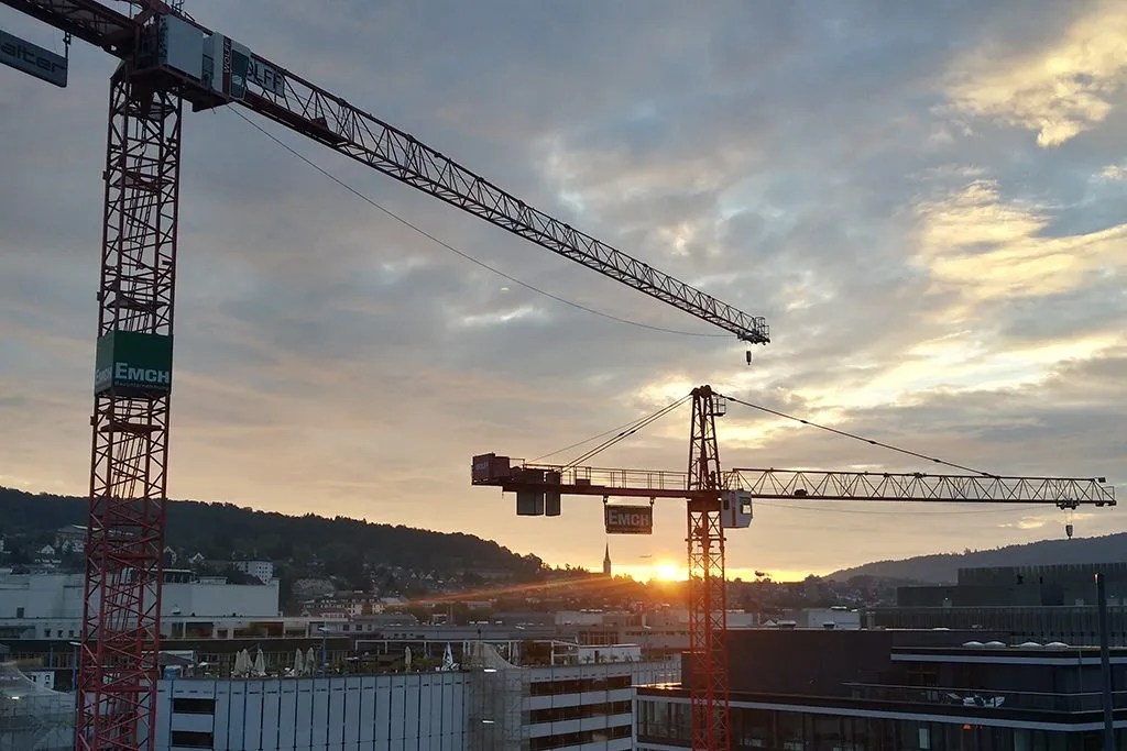 Construction Orders Drop 12% in Q2 2026 | What’s Slowing Down the Industry? (2026)